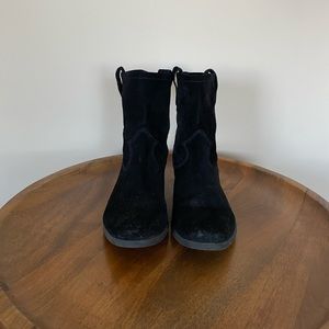 VINCE CAMUTO BLACK SUEDE BOOTS